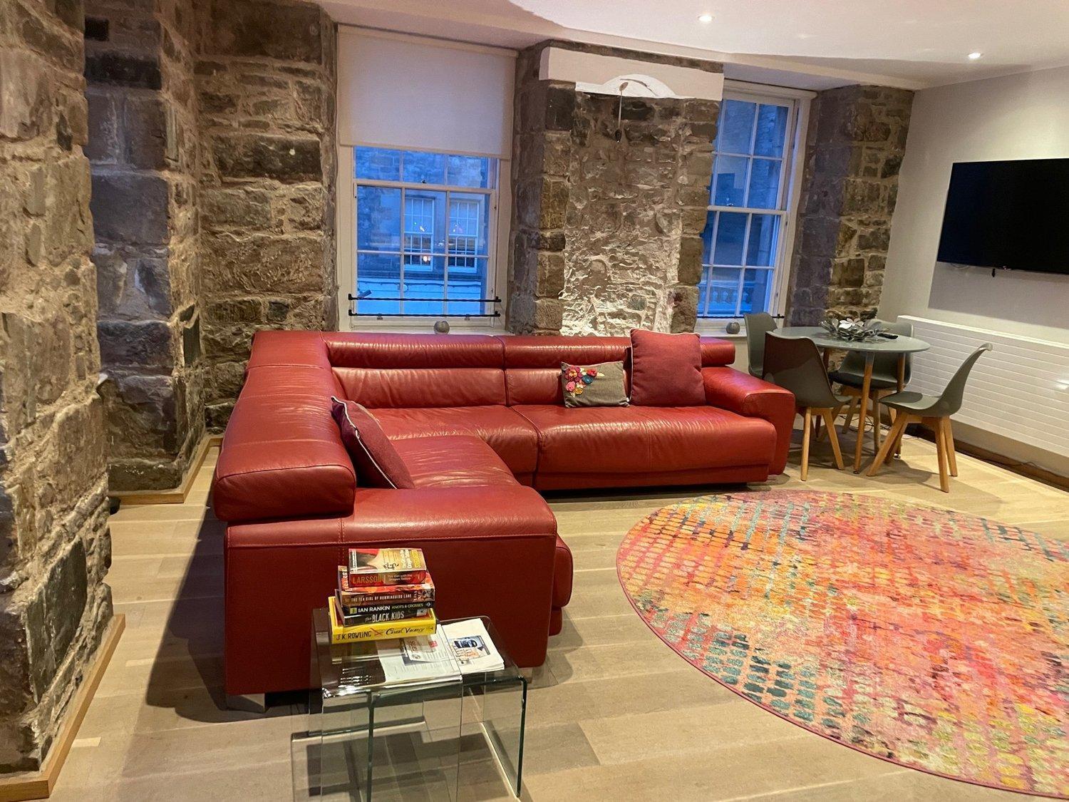 Joivy Elegant Home At The Heart Of The Royal Mile Edinburg Exteriör bild