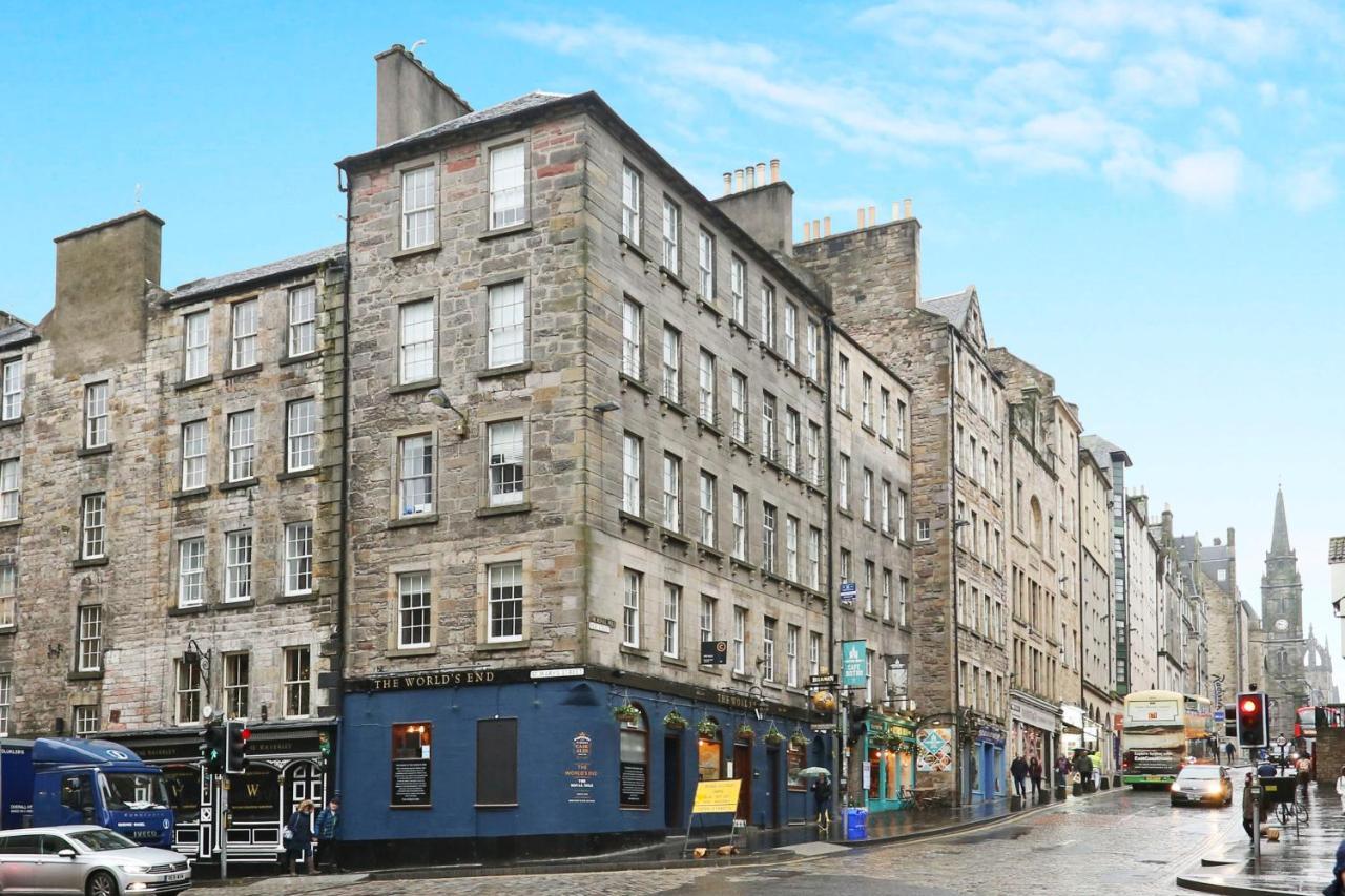Joivy Elegant Home At The Heart Of The Royal Mile Edinburg Exteriör bild